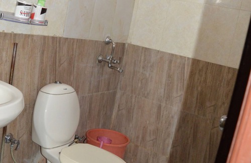 Paharganj Hotel | Cottage Ganga Inn