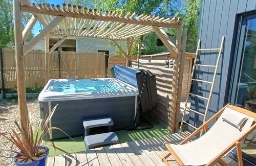 Saint-Jean-de-Monts House | Cottage Happy Premium et Spa Privatif