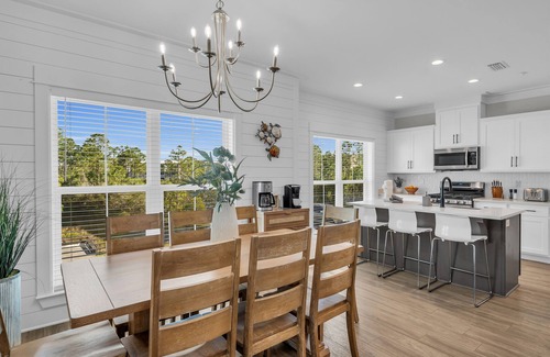 Orange Beach House | Cottage Home, pet friendly, pool, walk to beach