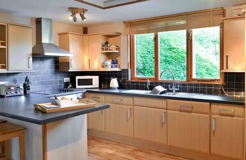 Liverton Cottage | Cottage in Devon with Pool & Countryside Views