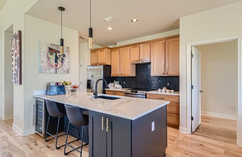 Spicewood Cottage | Cottage in Lakecliff on Lake Travis - Golf, Lake & Hill Country Getaway