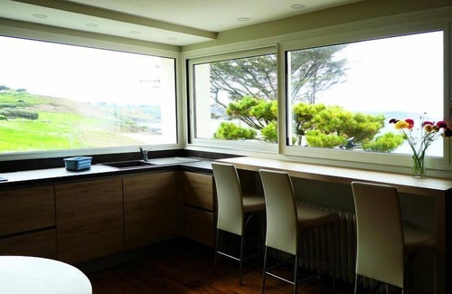 Locquirec House | Cottage in Locquirec with Beach Access