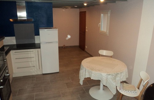 Piolenc Cottage | cottage in the center of tourist places