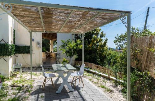 Ipsos House | Cottage in the Nature by Konnect, Agios Markos Ipsos
