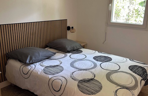 Aureille House | Cottage in the olive groves