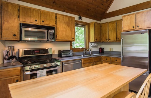 Stowe Area Cottage | Cottage in the Woods, close to everything in Stowe