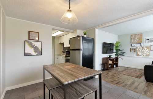 Kimberling City Apartment | Cottage @ Lighthouse Lodge - Cozy 1BR Cabin Steps from Table Rock Lake!