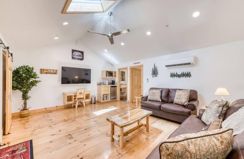 Bass Lake Cottage | Cottage Like Suite With Private Hot Tub
