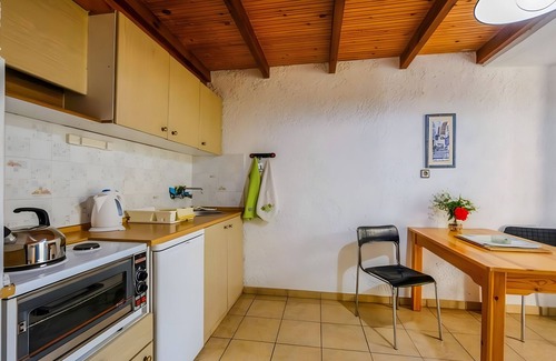 Kantanos-Selino Cottage | Cottage 'Olive Tree 2' with Sea View, Private Terrace and Wi-Fi
