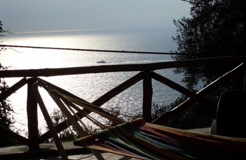 Massa Lubrense Ski Chalet | Cottage on Capri, very close to Sorrento, Naples Pompeii, nestled in a lemon grove