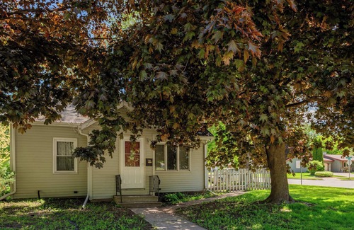 Appleton House | 𝐂𝐨𝐭𝐭𝐚𝐠𝐞 𝐨𝐧 𝐊𝐞𝐫𝐧𝐚𝐧 - Sleeps 5