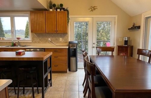Clarington House | Cottage on Lake Ontario