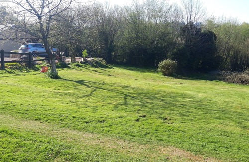 Champ-du-Boult House | Cottage overlooking the garden on the edge of the forest