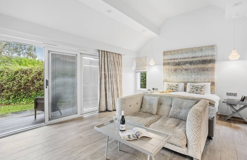 Brayford Hotel | Cottage Suite 2, Kentisbury Grange - a suite that sleeps 2 guests in 1 bedroom