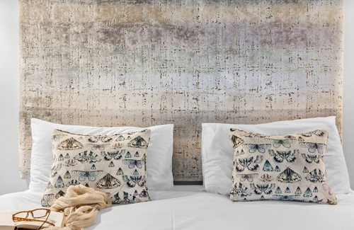 Brayford Hotel | Cottage Suite 5, Kentisbury Grange - a suite that sleeps 2 guests in 1 bedroom