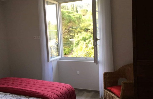 Lagrasse Apartment | Cottage with great views of Lagrasse