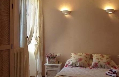 Thonac Cottage | Cottage with pool and garden, can accommodate 6 people, 2 bedrooms