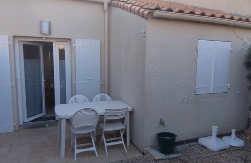 La Remigeasse House | Cottage with Terrace, Parking 800m from the Beach