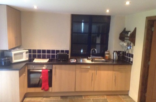 High Peak Cottage | Cottage With Views Over the Peak Forest Canal and Kinder Scout.