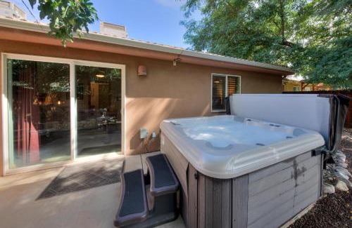 Moab House | Cottonwoods 401