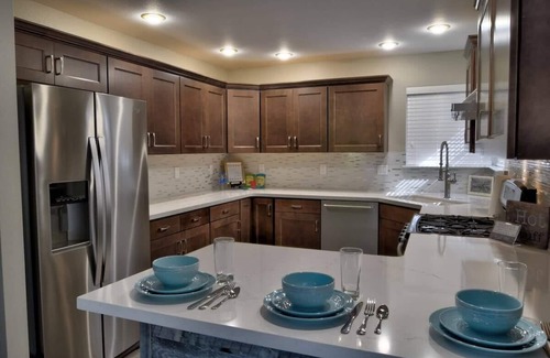 Flagstaff House | Country Club area, AC, large fenced yard, pet friendly