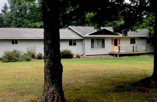 Armstrong Creek House | Country Crossroads