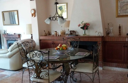 Coin Villa | Country finca set in elevated position.Private yet within 15-20mins walk to town