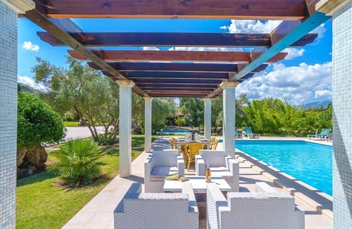 Alcudia Villa | Country House 'Ca Na Siona' with Private Pool, Wi-Fi and Air Conditioning