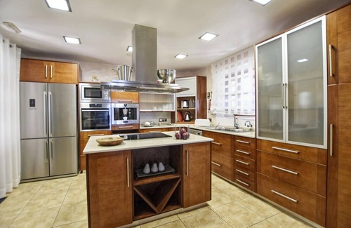 Ariany Villa | Country House 'Canova' with Mountain View, Wi-Fi and Air Conditioning