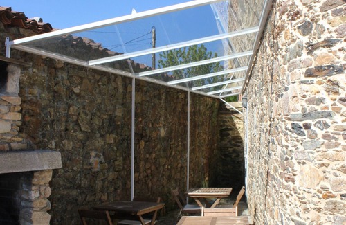 Coristanco House | Country House 'Casa 2' with Shared Terrace, Shared Garden and Wi-Fi