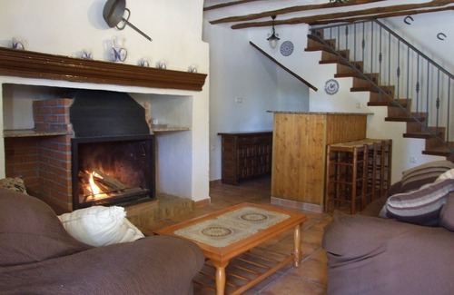 Pozo Alcon Cottage | Country House Cortijo El Helao for 7-10 people