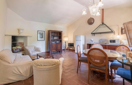 San Gimignano Other | Country House/Farm House in San Gimignano with 2 bedrooms sleeps 4