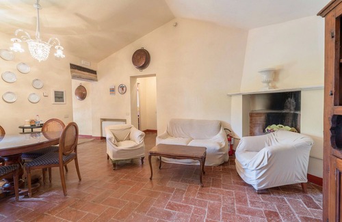 San Gimignano Other | Country House/Farm House in San Gimignano with 2 bedrooms sleeps 4