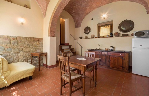 San Gimignano Other | Country House/Farm House in San Gimignano with 1 bedrooms sleeps 2