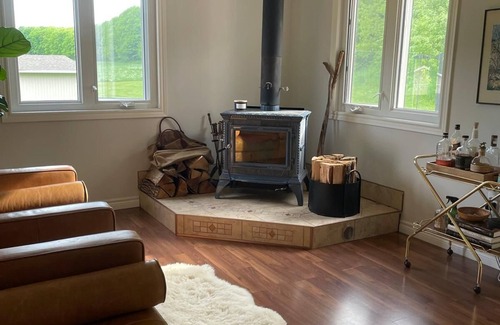 Grey Highlands Other | Country House (Main House + Guest House)