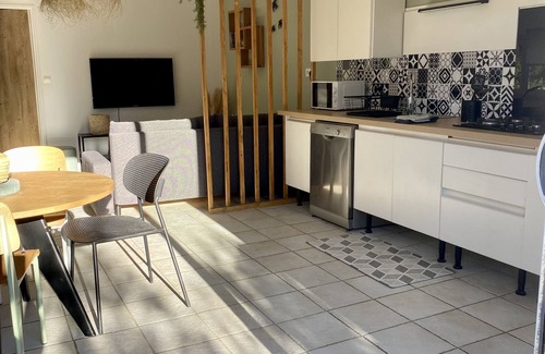 Saint-Cannat House | Country house with garden and jacuzzi