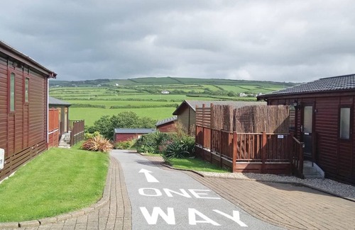 Tintagel Ski Chalet | Country Lodge Six Spa