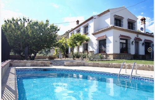 Antequera House | Countryside Cottage with Pool