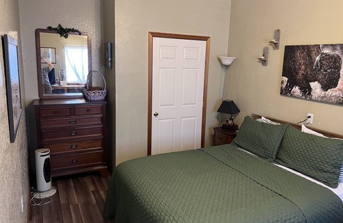 Comanche County House | Countryside Guesthouse
