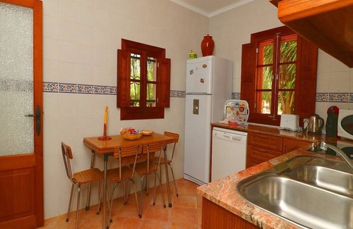 Campos Villa | Countryside Villa with Private Pool and Gardens in a great location for exploring Fantastic Beaches!