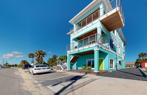 Flagler Beach Condo | Couple's Getaway, 2nd floor ocean view suite w/beautiful sunrises, patio, AC