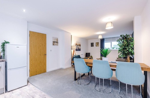 Bury Apartment | Court House Apartments by Assured Stays