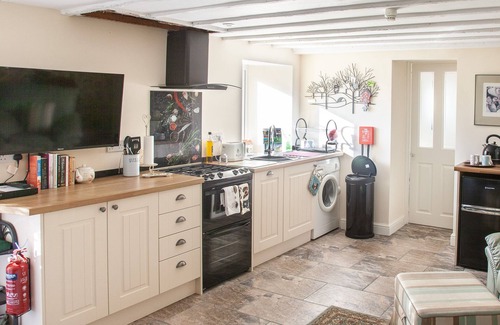 Torquay City Centre Bed & Breakfast | Court Prior Boutique B&B and Apartment