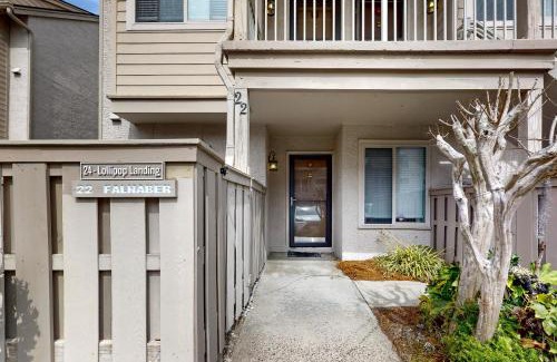 Hilton Head Island Apartment | Courtside, Unit #22
