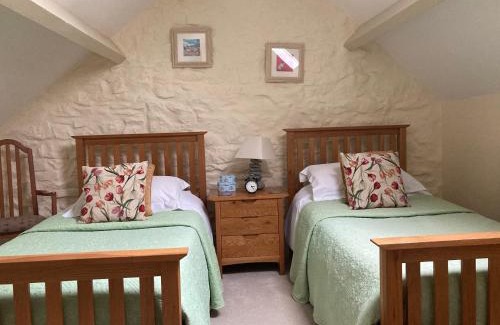 Shepton Mallet House | Courtyard Apartment