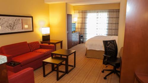 Cranberry Township Hotel | Courtyard by Marriott Pittsburgh North/Cranberry Woods