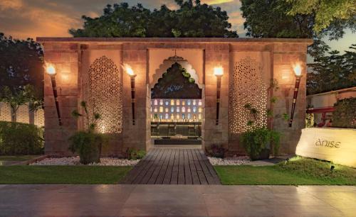 Taj Ganj Hotel | Courtyard by Marriott Agra