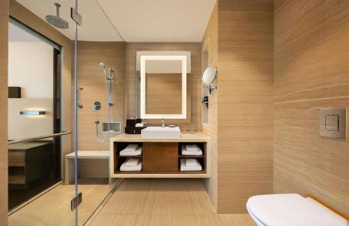 Maharana Pratap Nagar Hotel | Courtyard by Marriott Bhopal