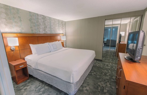 Nashua Hotel | Courtyard by Marriott Nashua
