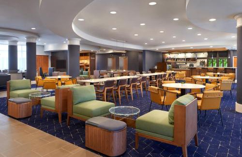 Mississauga Hotel | Courtyard by Marriott Toronto Mississauga/Meadowvale